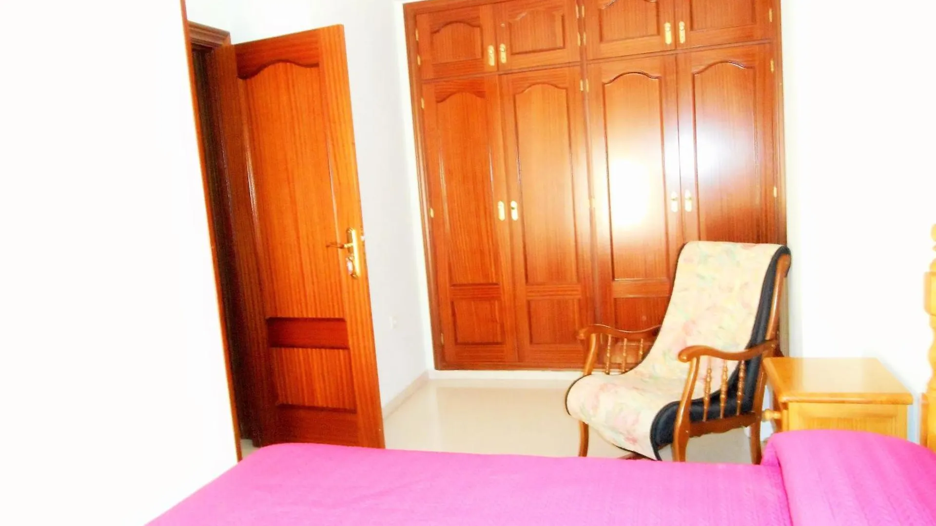 Martin House & Granada Bed & Breakfast Spain