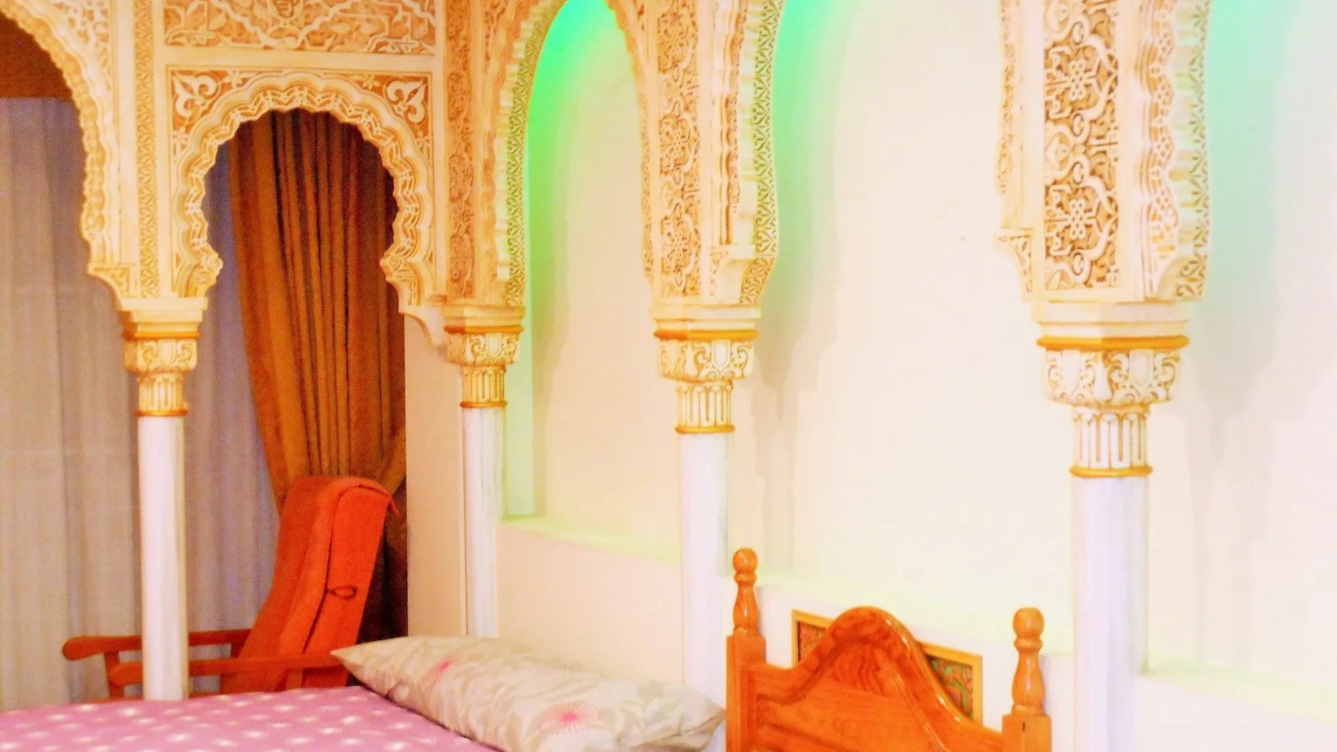 Martin House & Granada Bed & Breakfast